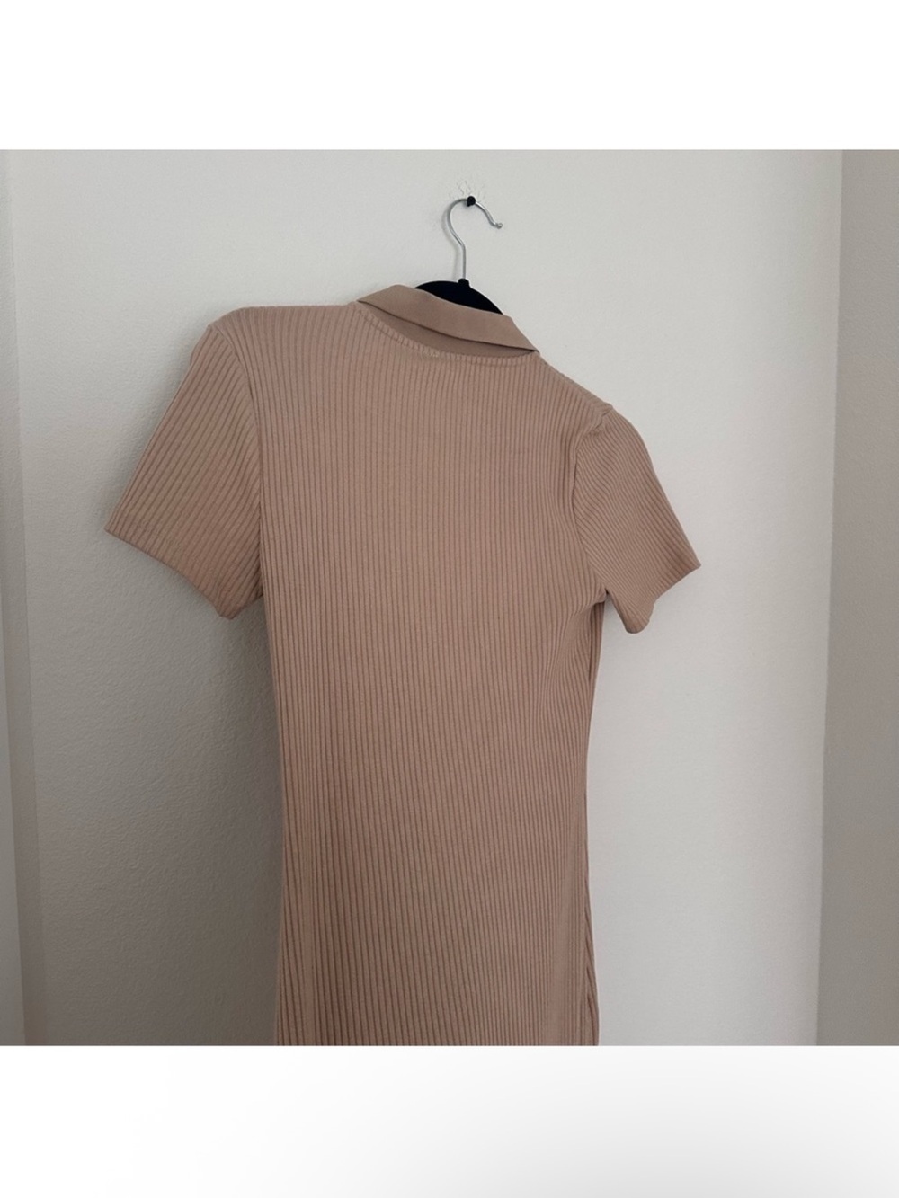 H&M Ribbed Collared Half Buttoned Midi Dress Side Slits Beige Tan Color Size S - Picture 6 of 10